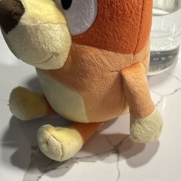 Moose Toys | Talking Bingo Stuffed Animal Plush Dog Bluey - Picture 4 of 14